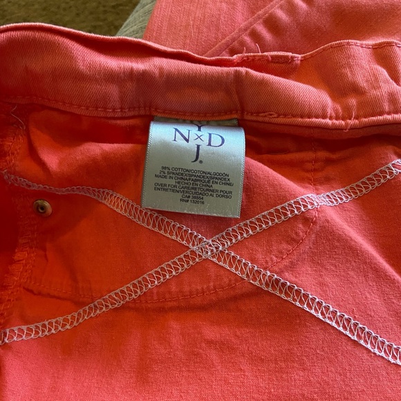 NYDJ Rhinestone Crop Jean - Picture 10 of 10